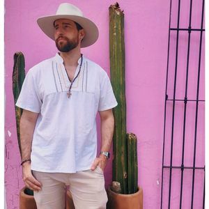 Meet your Posher, Clint